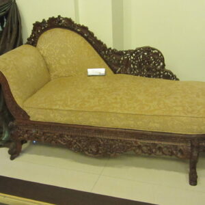 Seaty Sofa